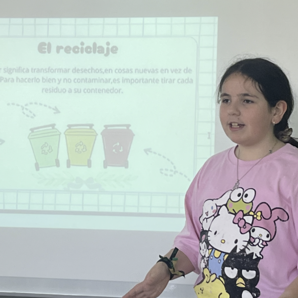 Cuarto: ♻️ Un espacio donde la conciencia ambiental se encuentra con la creatividad