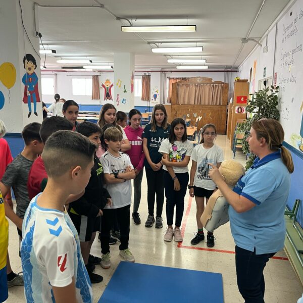 🫀🚑 ¡En sexto aprendemos a salvar vidas! 💪🧠