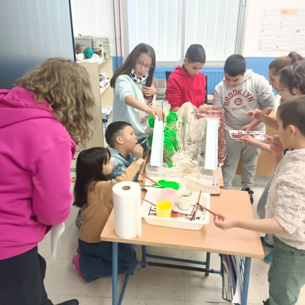 “GUARDIANES DEL AGUA: RÍOS Y CUIDADO DEL ENTORNO EN 4º”