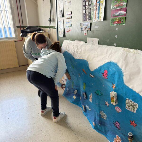 “CUIDANDO EL ENTORNO: ARENA, AGUA Y TIERRA EN INFANTIL”