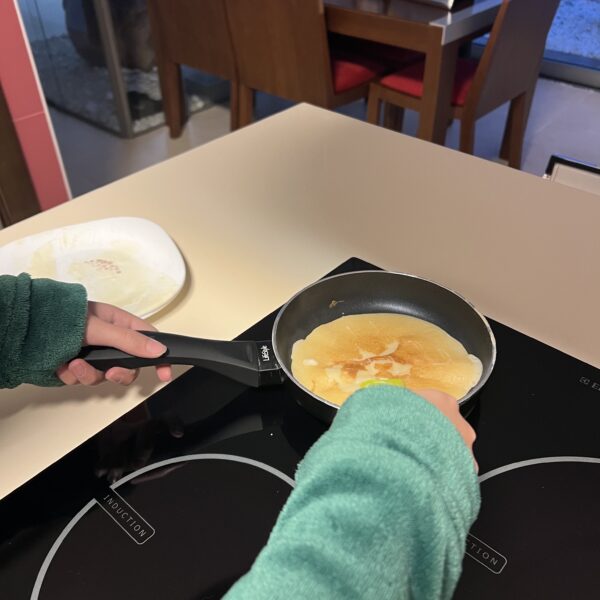 “CRÊPES Y TRADICIONES: DÍA DE LAS CANDELARIAS EN FRANCÉS”