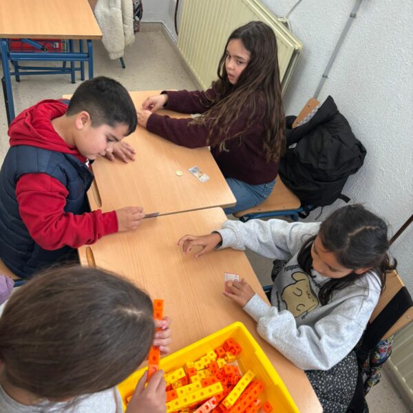  PROA+ – Talleres de Matemáticas 1º a 3º de Primaria: “Matemáticas que se tocan, se juegan y se comprenden”