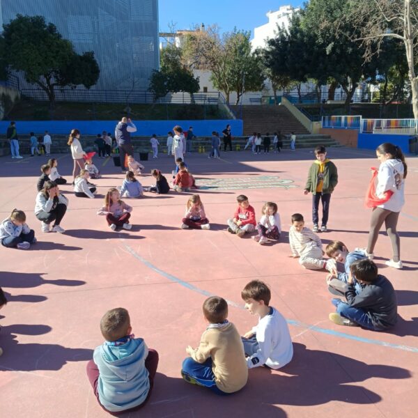 “JUEGOS POPULARES: 6º Y 5º DE PRIMARIA NOS ACERCAN A NUESTRO PATRIMONIO”